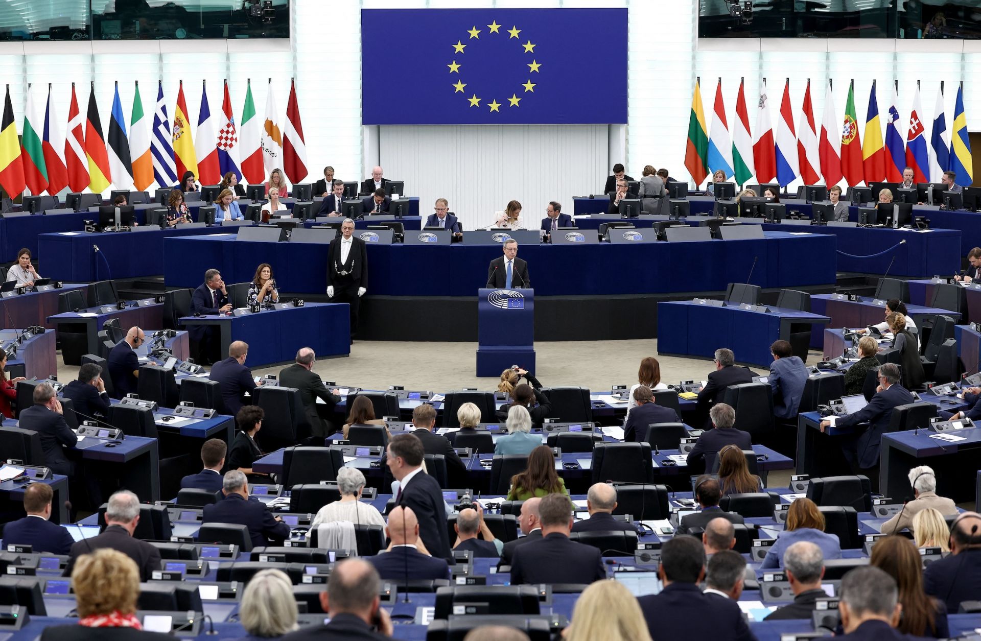 Former Italian Prime Minister and economist Mario Draghi discusses his plan to strengthen Europe's competitiveness during a plenary session of the European Parliament in Strasbourg, eastern France, on Sept. 17, 2024. 