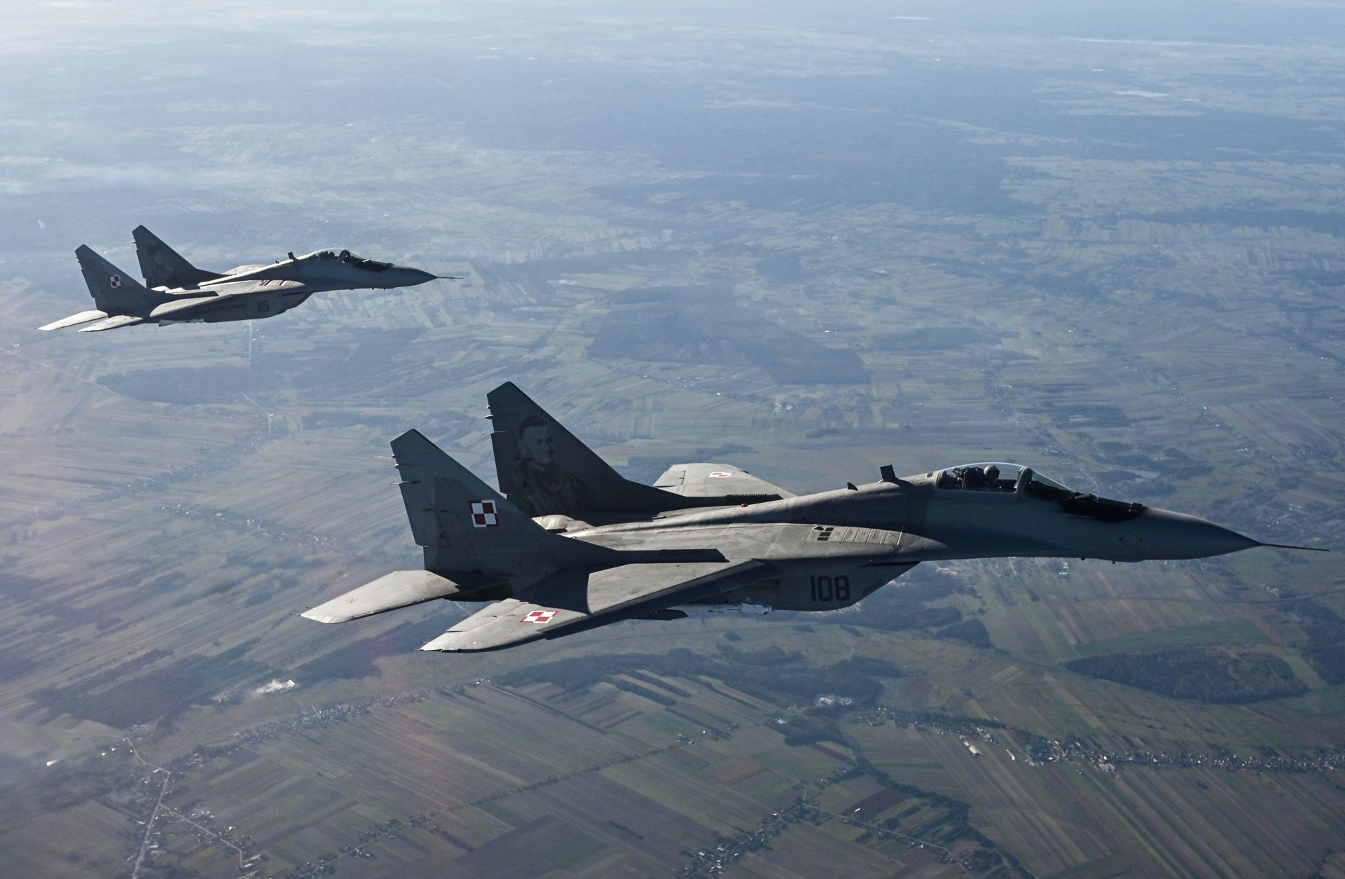 Polish jets seen during NATO exercises