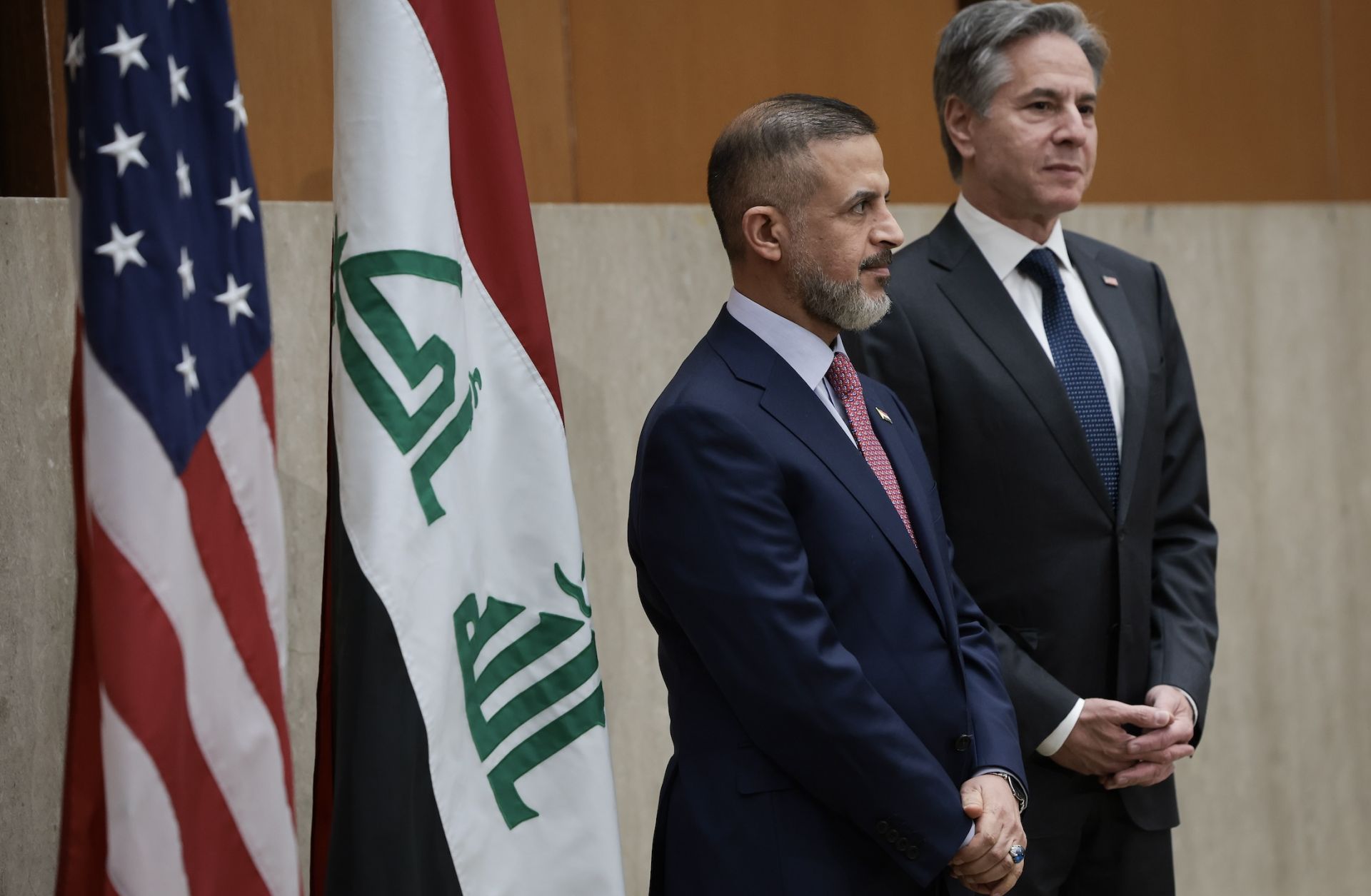 U.S. Secretary of State Antony Blinken (R) and Iraqi Deputy Prime Minister Muhammad Ali Tamim on April 15 in Washington.