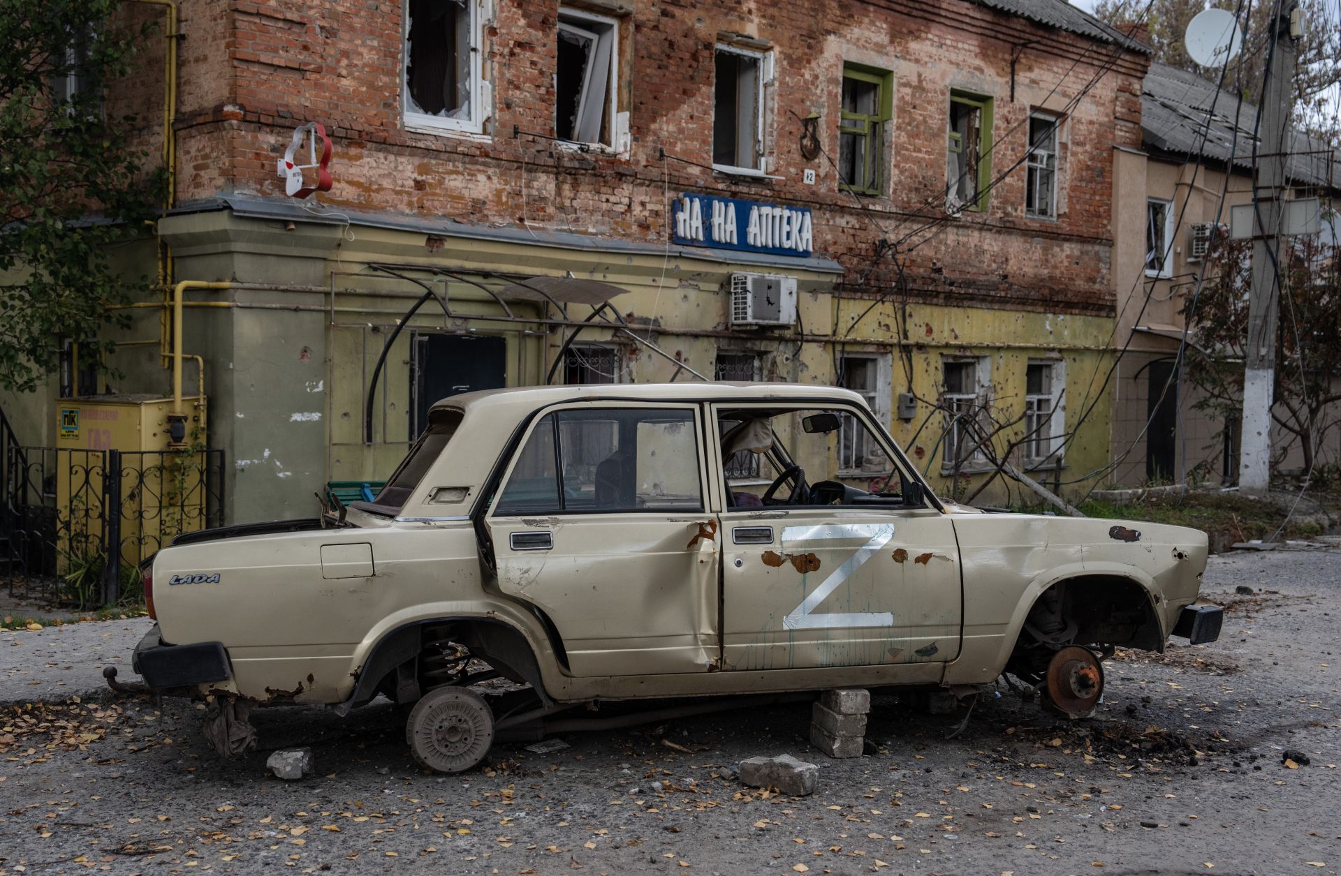 A car displaying the Russian "Z" military symbol is pictured on Oct. 13, 2022, in Kupiansk, Kharkiv region, Ukraine. A car displaying the Russian "Z" military symbol is pictured on Oct. 13, 2022, in Kupiansk, Kharkiv region, Ukraine.
