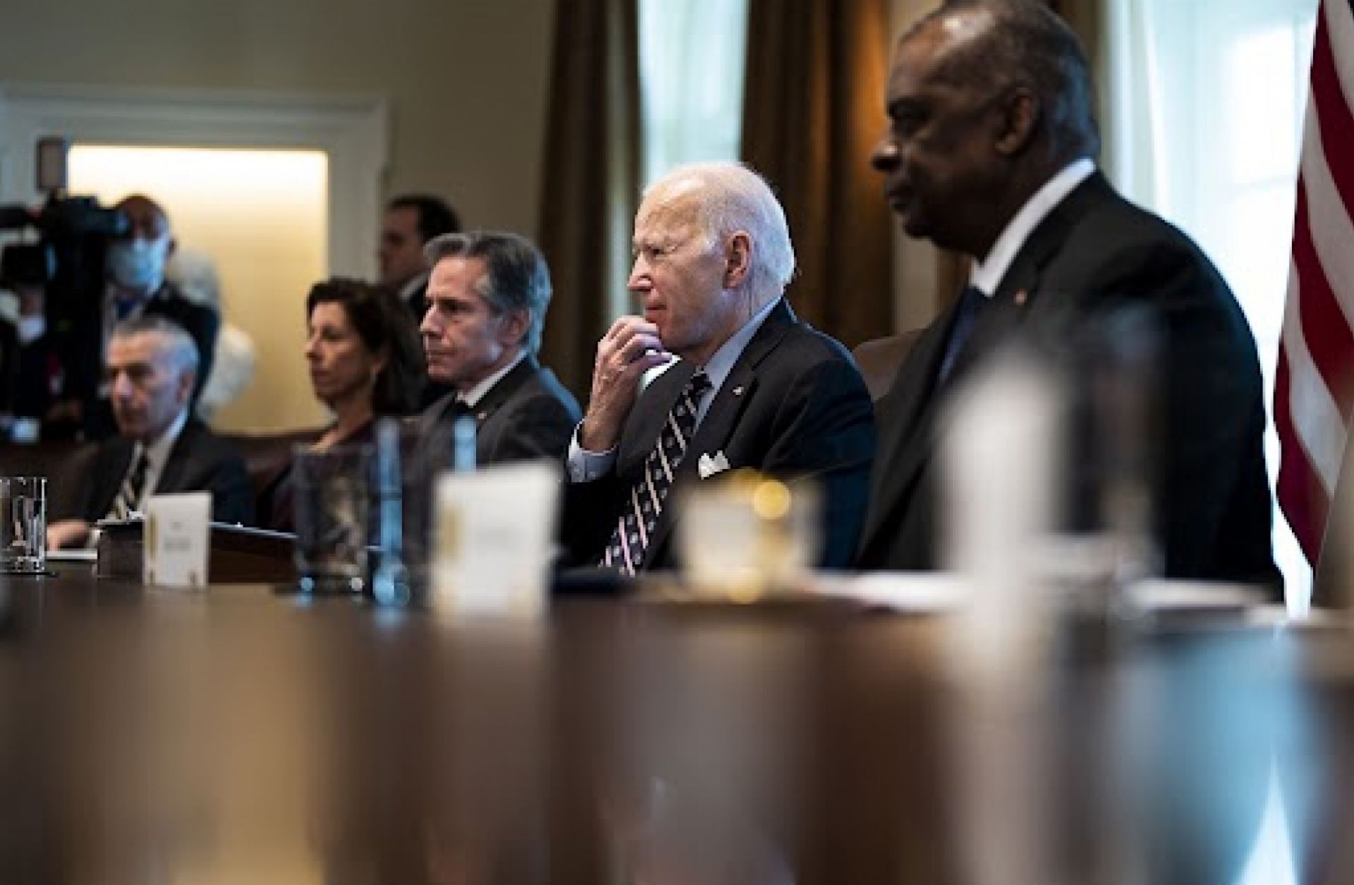 (From left to right) U.S. Secretary of State Antony Blinkin, U.S. President Joe Biden and U.S. Defense Secretary Lloyd Austin meet with Colombian President Ivan Duque at the White House on March 10, 2022, following a recent meeting between U.S. and Venezuelan officials where the possibility of easing oil sanctions was discussed. 