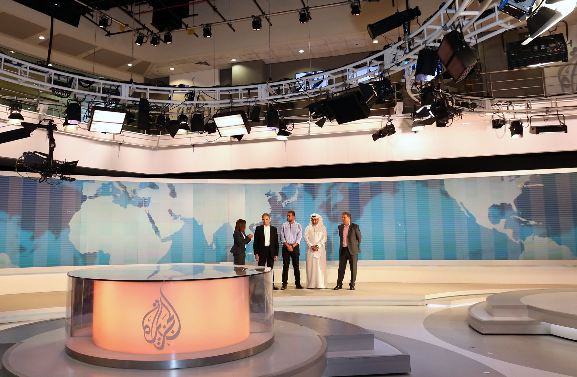 Новости аль джазира. Al Jazeera. Канал Аль Джазира. Al Jazeera English. Al Jazeera News.