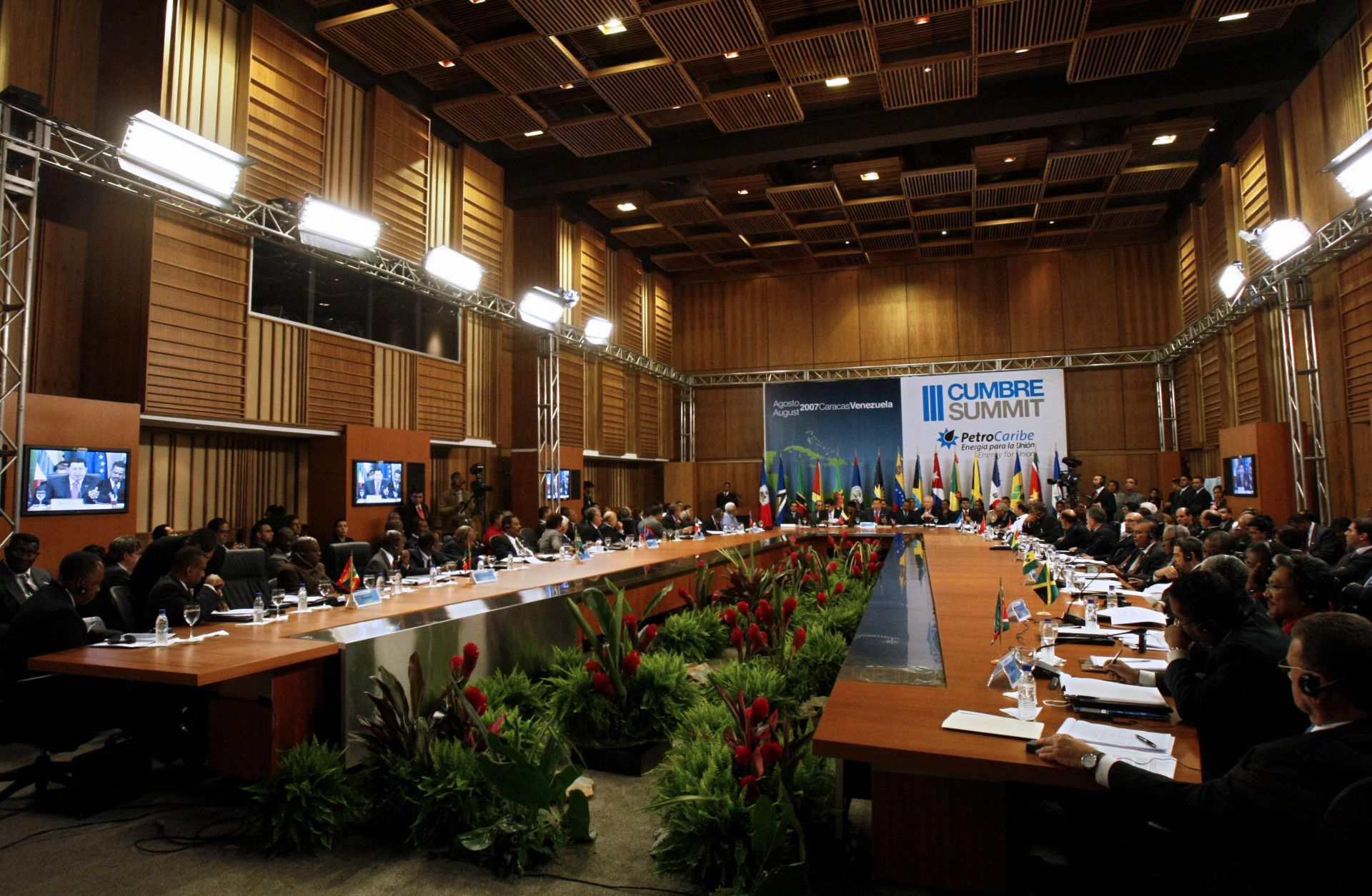 Guyana is a member of Petrocaribe, an alliance between Venezuela and Caribbean countries. The alliance's third summit was held in Caracas, Venezuela, in 2007.