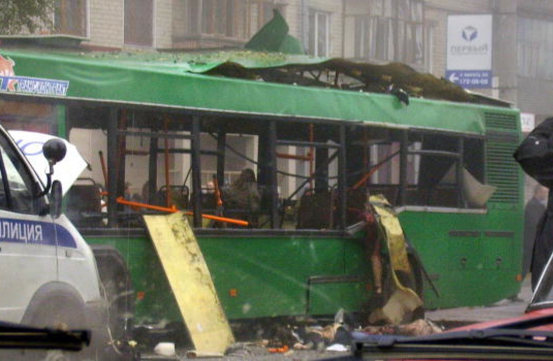 Взрыв автобуса в тольятти. Взрыв автобуса в Тольятти 31.10.2007. Взрыв автобуса в Тольятти 31 октября. Взрыв автобуса в Тольятти 2007. Теракт Тольятти автобус 2007.