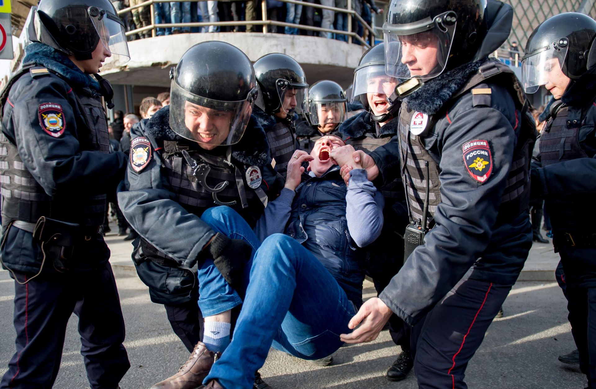 Last weekend's protests were organized by opposition heavyweight Alexei Navalny, who traveled through half a dozen Russian cities to promote his anti-corruption campaigns against Kremlin elites. But the movement also had a considerable grassroots element.