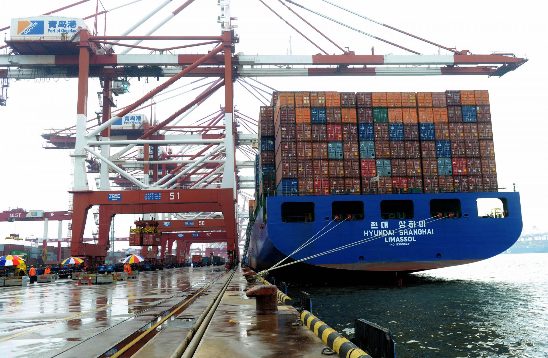 A South Korea freighter anchors at Qingdao, China.