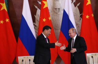 russia-china-triangle-display-gettyimages-1148267386.jpg