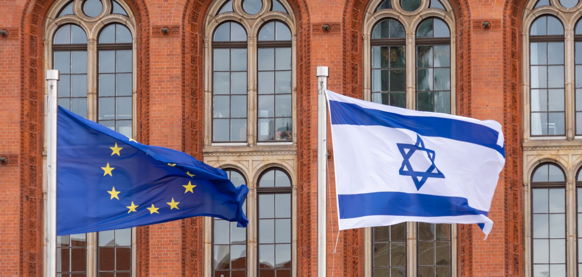 The EU and Israeli flags in March 2024 in central Berlin's Rotes Rathaus.