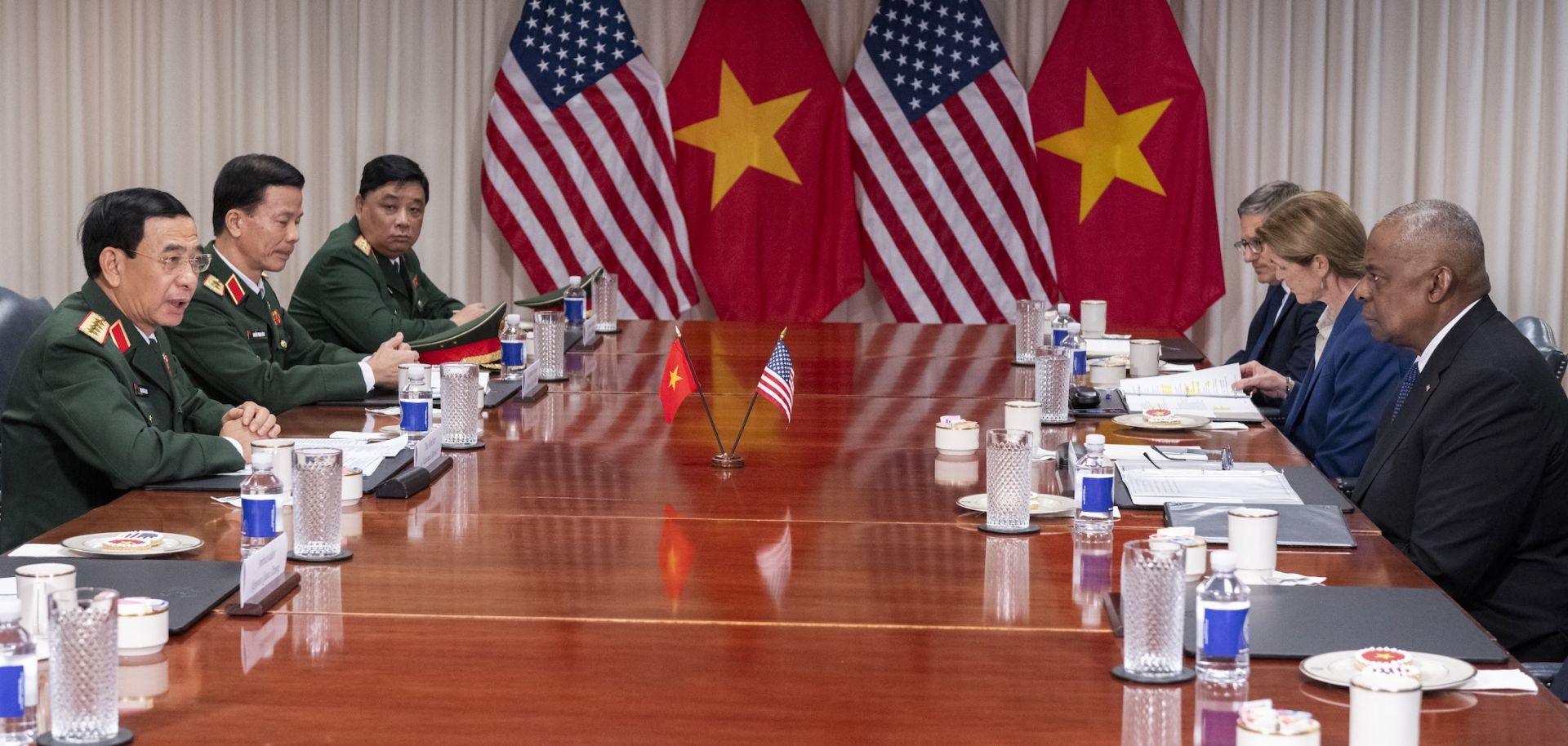 U.S. Secretary of Defense Lloyd Austin (R) and his Vietnamese counterpart Phan Van Gang, meet at the Pentagon in Washington D.C. on Sept. 9, 2024. 