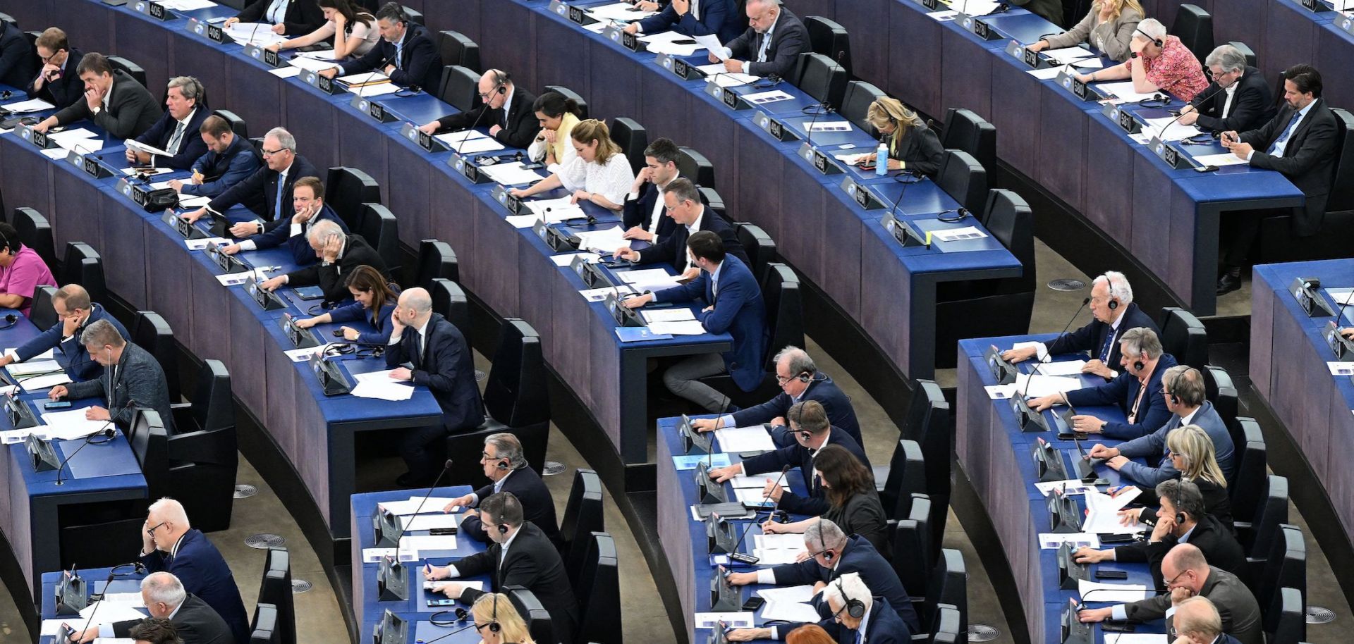 EU Lawmakers Clinch Agreement On Artificial Intelligence Act