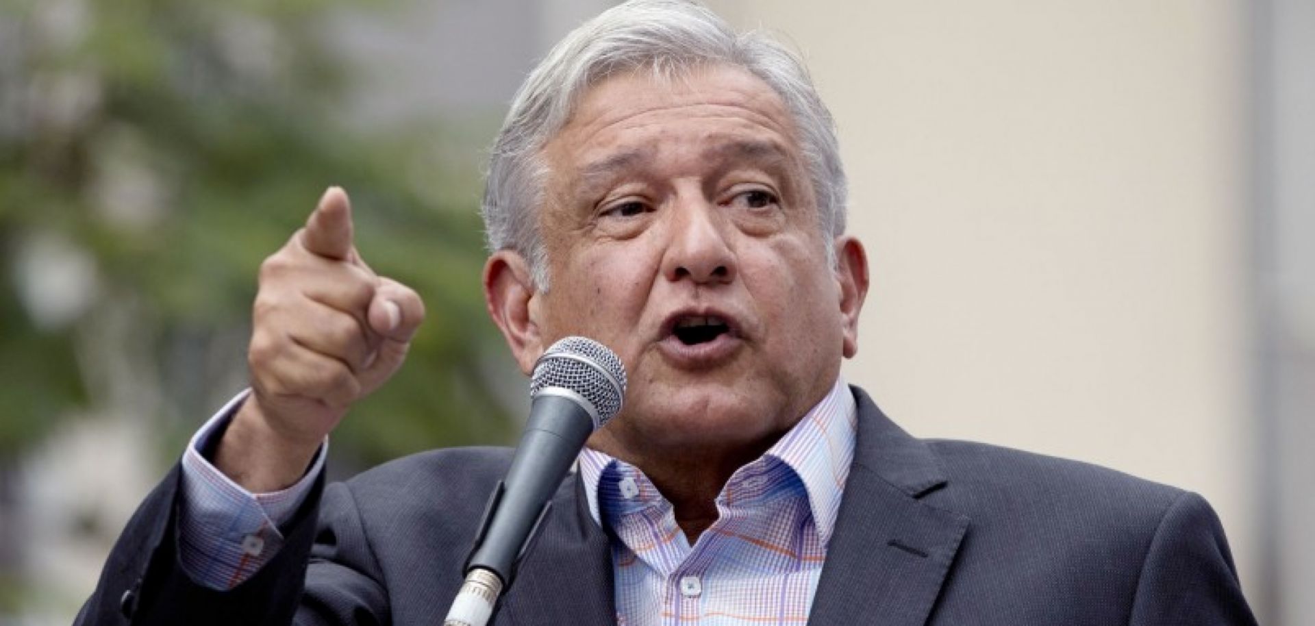 The rapid rise of populist presidential candidate Andres Manuel Lopez Obrador is stoking concerns in the United States about the future of Mexico's security and economic policies.
