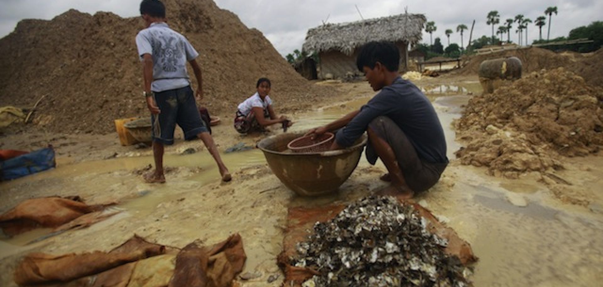 Myanmar: A Risky Mineral Extraction Market