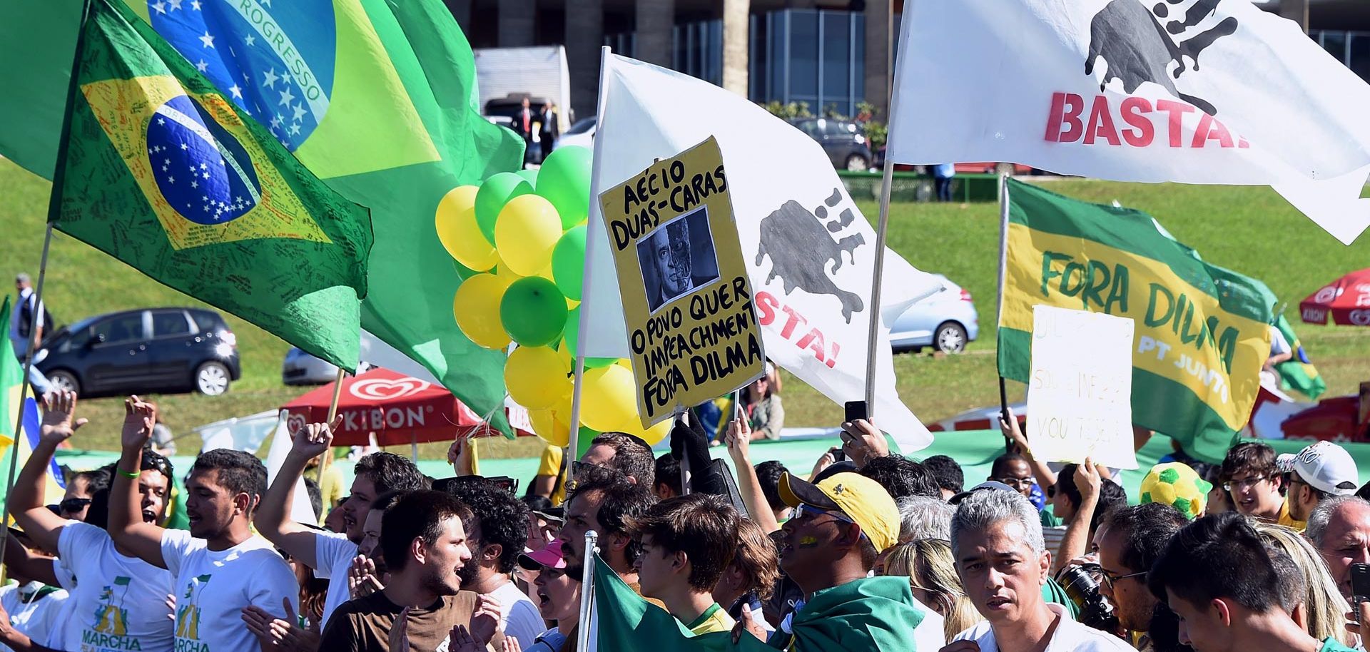 In Brazil, a Lingering Scandal Raises the Risk of Impeachment