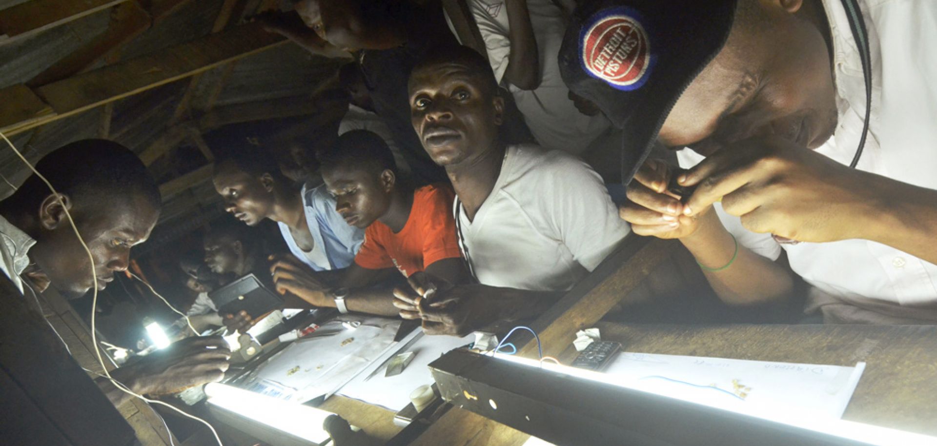 Angolan and Congolese Governments Discuss Conflict-Free Diamonds