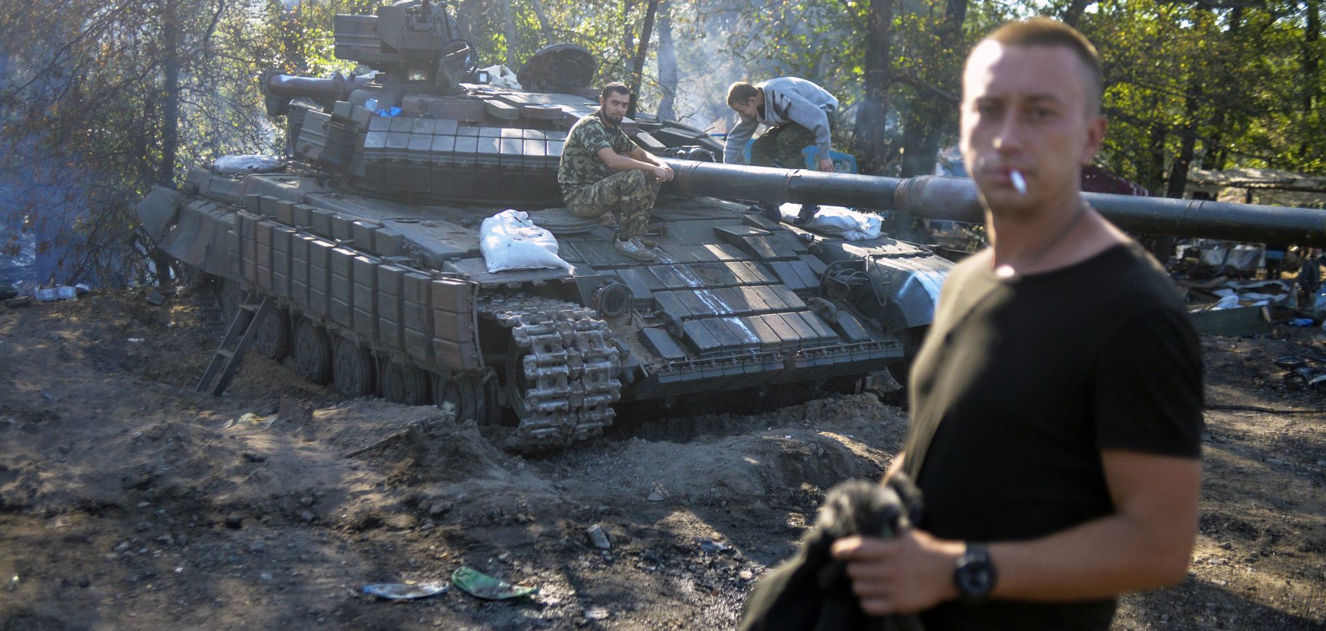Ukrainian Separatists Fight Back to Maintain Supply Lines