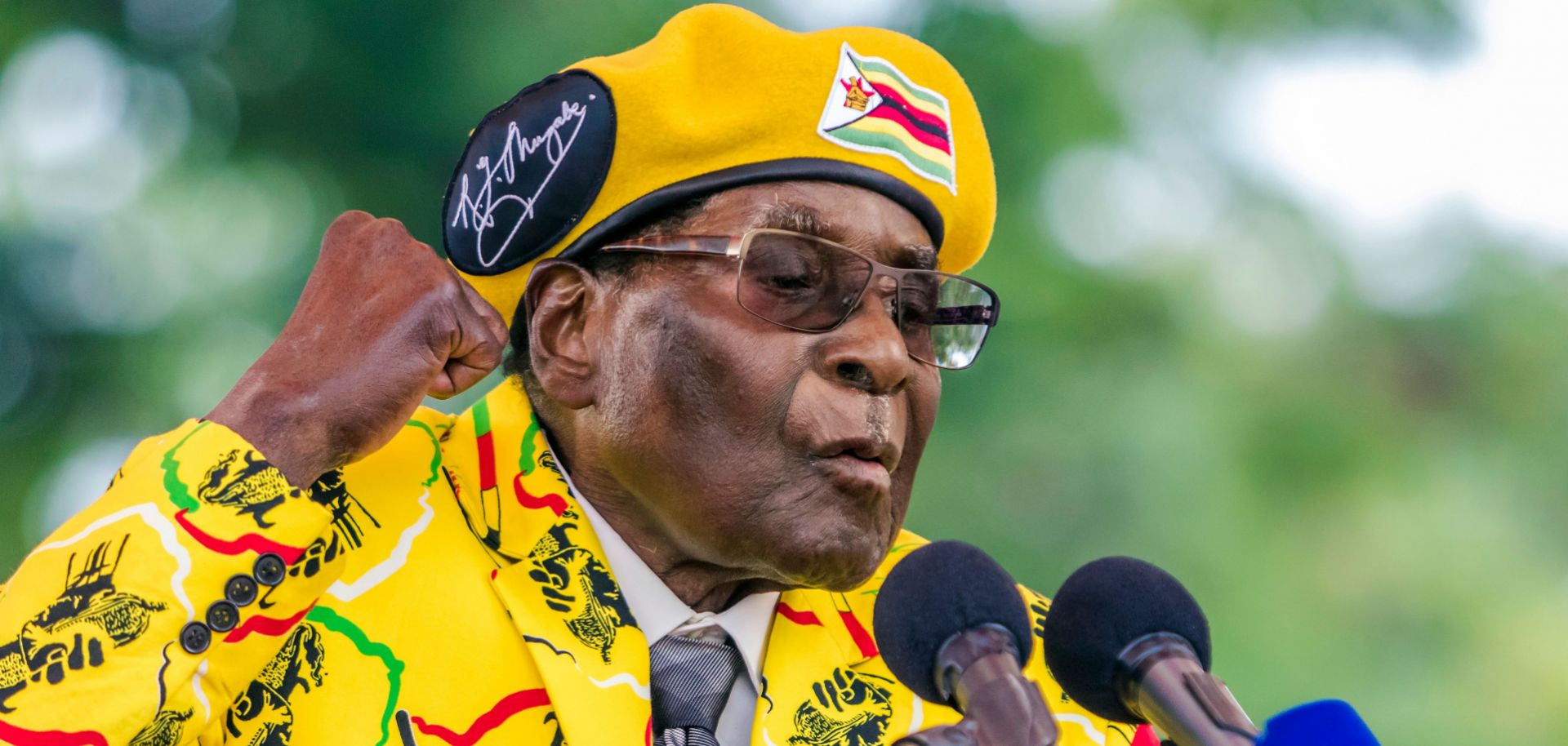 Zimbabwe's president, Robert Mugabe, addressing supporters on Nov. 8.
