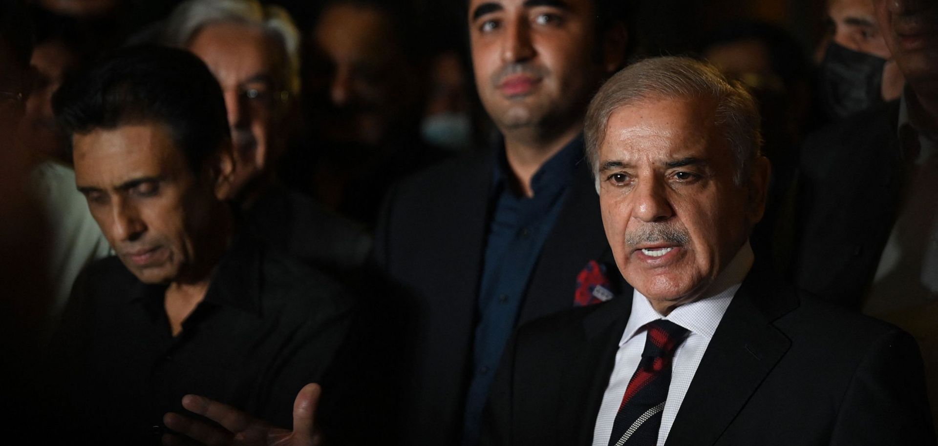 Pakistani Prime Minister Shahbaz Sharif (R) in Islamabad on April 7, 2022.
