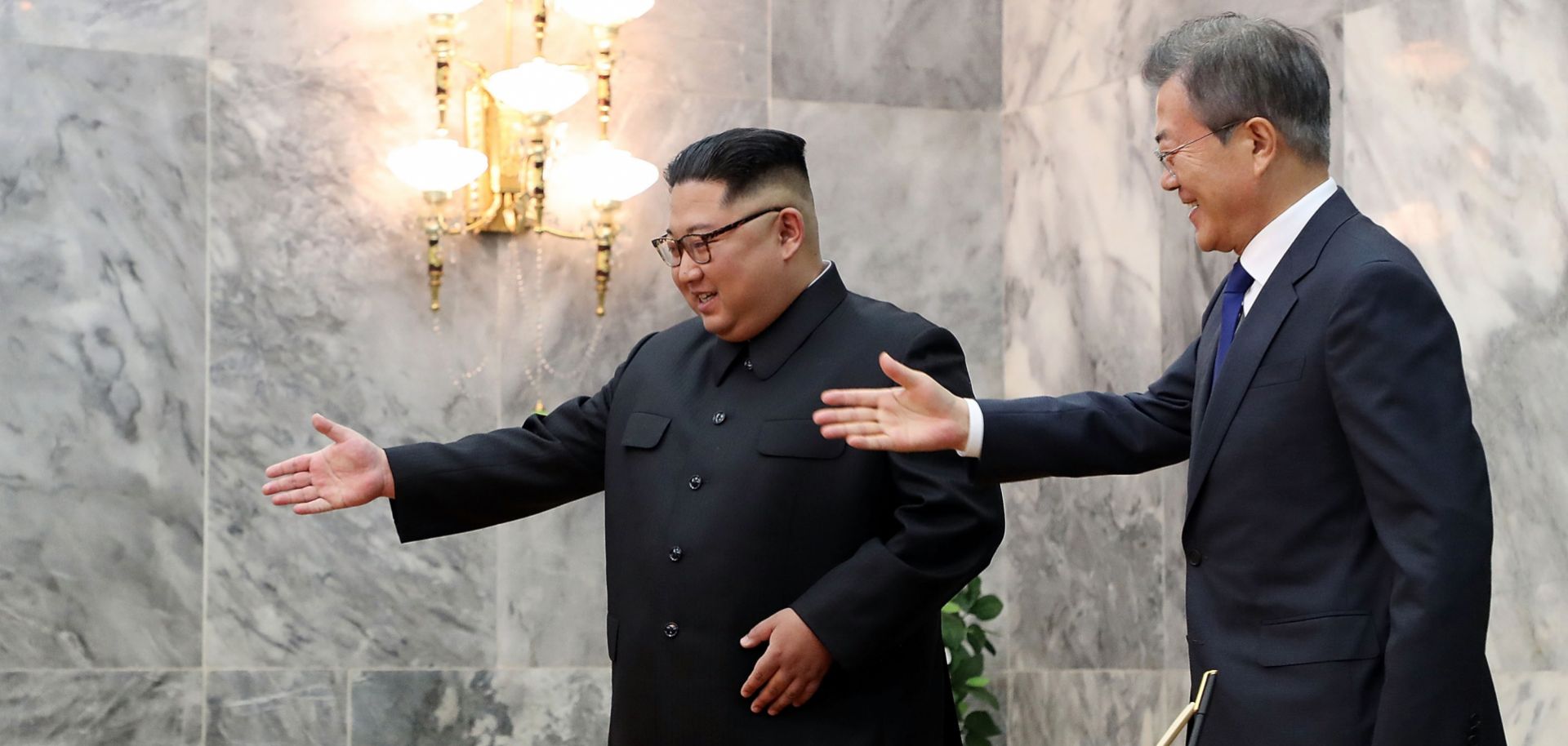 South Korean President Moon Jae In, right, and North Korean leader Kim Jong Un at their May 26 summit on the northern side of the Panmunjom truce village.