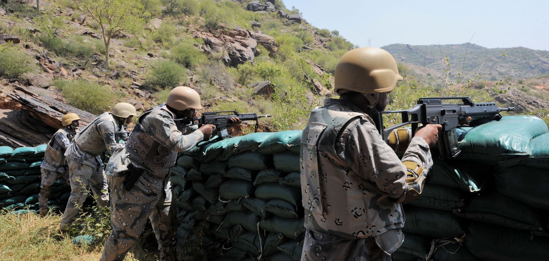 Saudi troops guard the Yemeni border with Jizan province in October 2017.