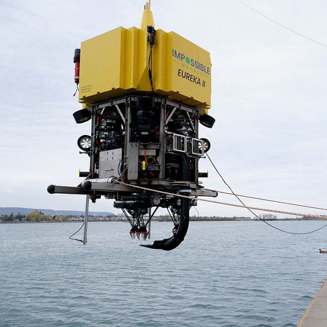 A worker positions a robotic underwater vehicle that can be remotely operated to harvest mineral deposits in the deep ocean, after conducting tests in a lake in Collingwood, Ontario, on May 1, 2025. A worker positions a robotic underwater vehicle that can be remotely operated to harvest mineral deposits in the deep ocean, after conducting tests in a lake in Collingwood, Ontario, on May 1, 2025.