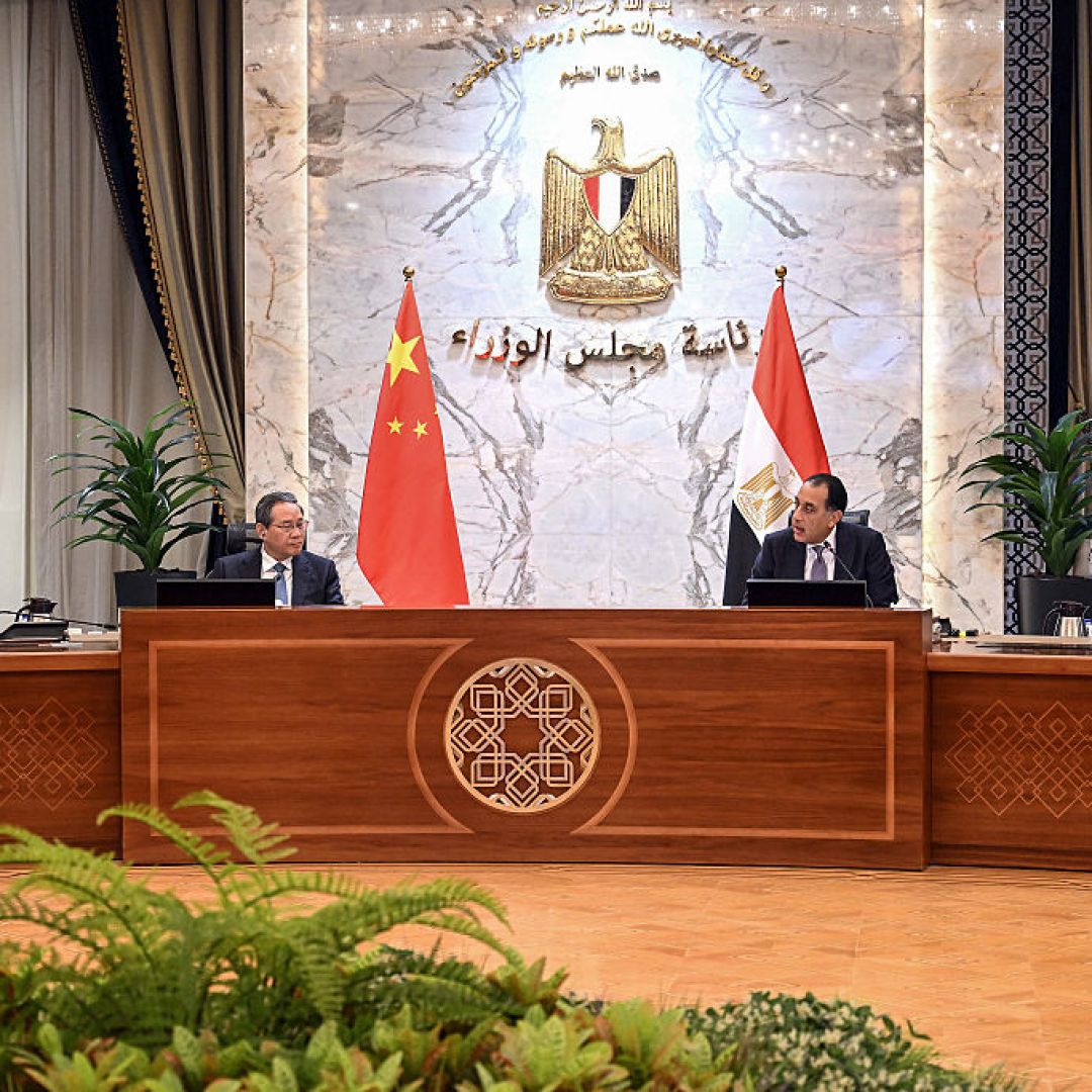 Egyptian Prime Minister Mostafa Madbouly (center right) meets with Chinese Premier Li Qiang (center left) in Cairo on July 10, 2025. Egyptian Prime Minister Mostafa Madbouly (center right) meets with Chinese Premier Li Qiang (center left) in Cairo on July 10, 2025.