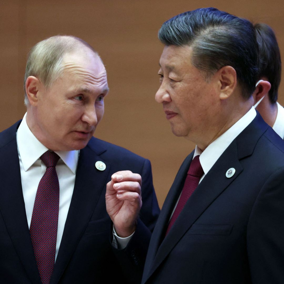 Russian President Vladimir Putin speaks to Chinese President Xi Jinping during the Shanghai Cooperation Organisation (SCO) leaders' summit on Sept. 16, 2022. Russian President Vladimir Putin speaks to Chinese President Xi Jinping during the Shanghai Cooperation Organisation (SCO) leaders' summit on Sept. 16, 2022.