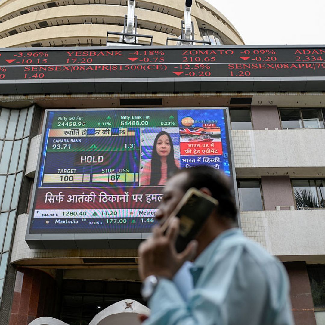 The Bombay Stock Exchange building May 7 in Mumbai, India. If military hostilities were to resume and lead to a prolonged conflict, Pakistan would be far less well-positioned than India to sustain it from an economic and financial perspective. The Bombay Stock Exchange building May 7 in Mumbai, India.
