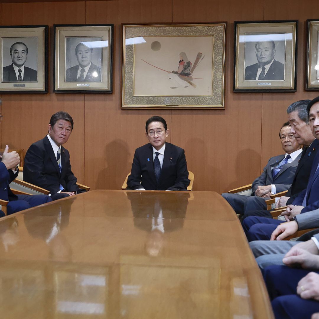 Japan's Prime Minister Fumio Kishida (center) attends an executive meeting of the ruling Liberal Democratic Party at the party's headquarters in Tokyo, Japan, on Sept. 13, 2023, ahead of an expected Cabinet reshuffle.