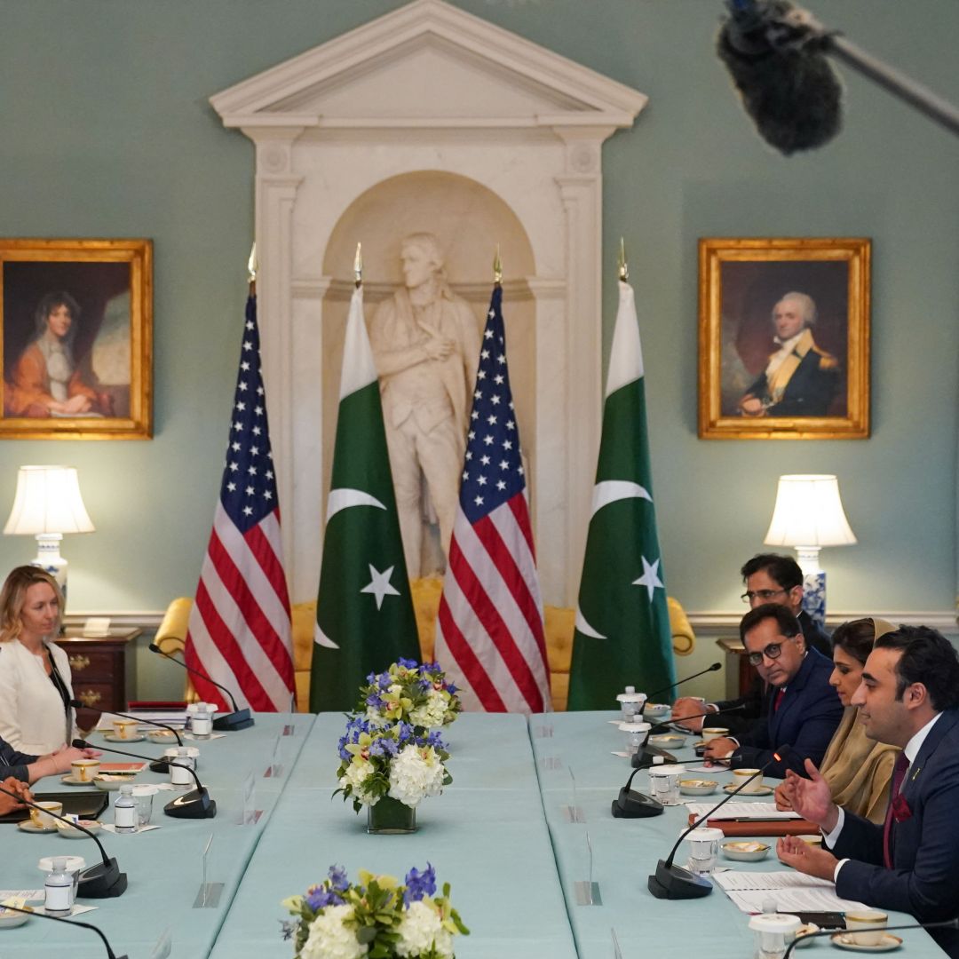 A delegation led by U.S. Secretary of State Antony Blinken (left) meets with a delegation led by Pakistani Foreign Minister Bilawal Bhutto-Zardari at the State Department in Washington, D.C., on Sept. 26, 2022.
