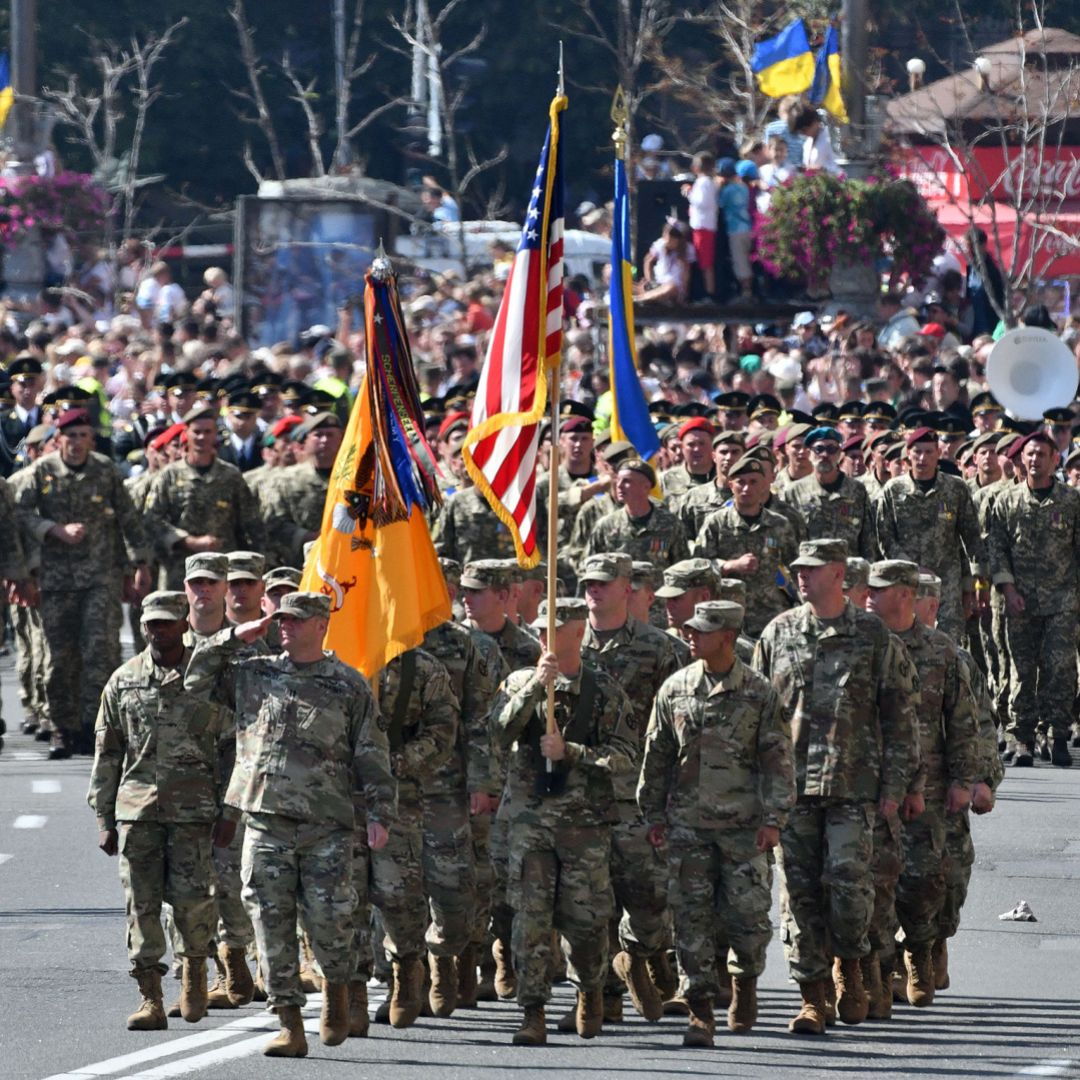 U.S. soldiers joined a military parade in Kiev on Aug. 24, 2018, to celebrate Ukrainian independence. The United States is increasing its economic and security ties with countries along the former Soviet periphery. U.S. soldiers take part in a military parade in Kiev on Aug. 24, 2018, to celebrate the 27th anniversary of Ukraine's independence from the Soviet Union.