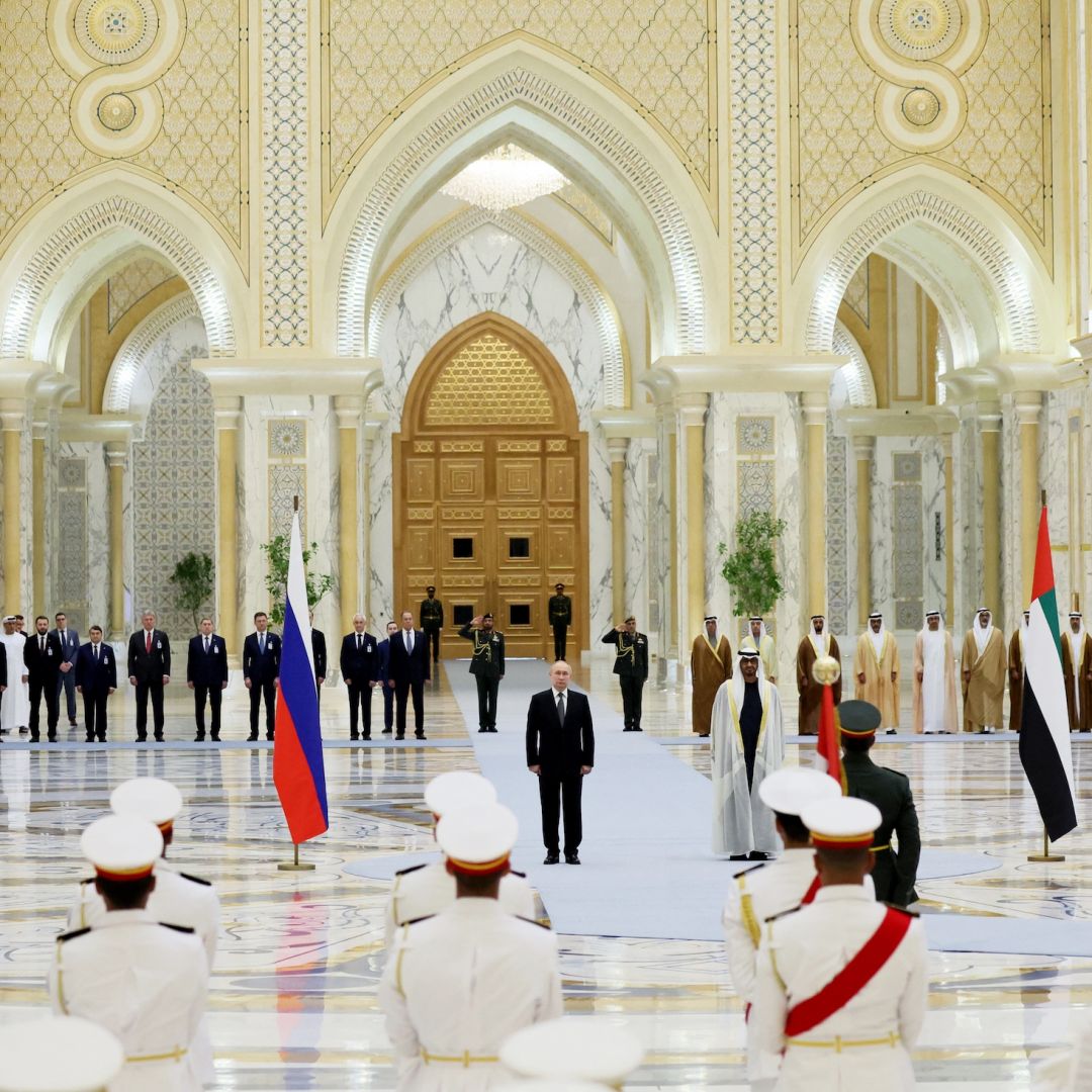 Russian President Vladimir Putin and UAE leader Sheikh Mohammed bin Zayed Al Nahyan attend a welcoming ceremony ahead of their talks in Abu Dhabi on Dec. 6, 2023.